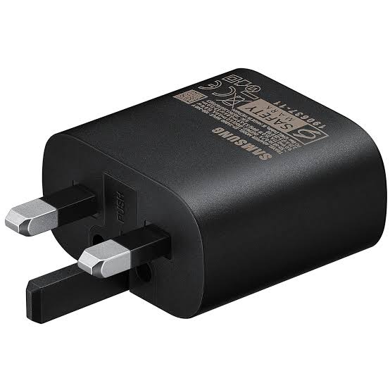 Samsung 25W Type C Adapter view 2